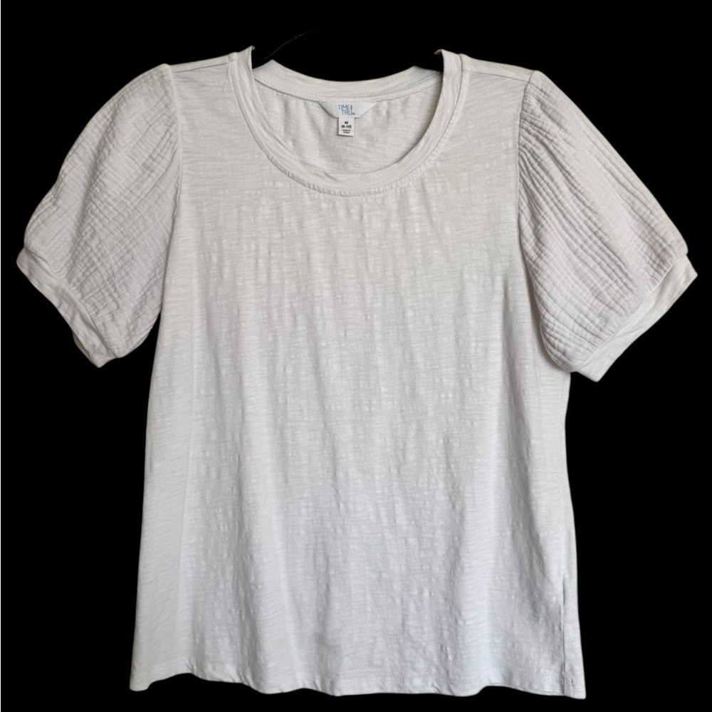 Time and Tru White Top With Puff Sleeve Size Medium
